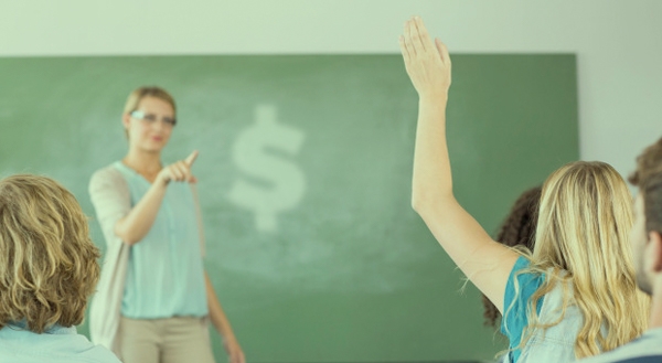 Alunos do nono ano aprendem a poupar desde cedo