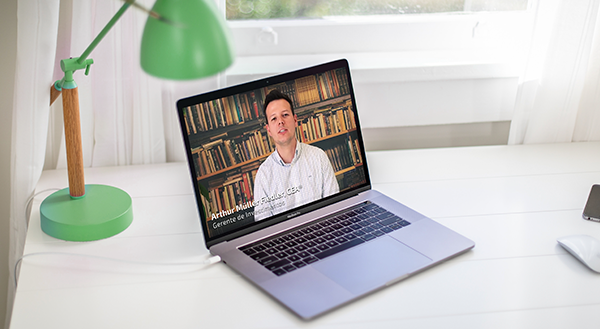 Como e quando investir? Acompanhe a série de vídeos com dicas do Sicredi e faça sua melhor escolha