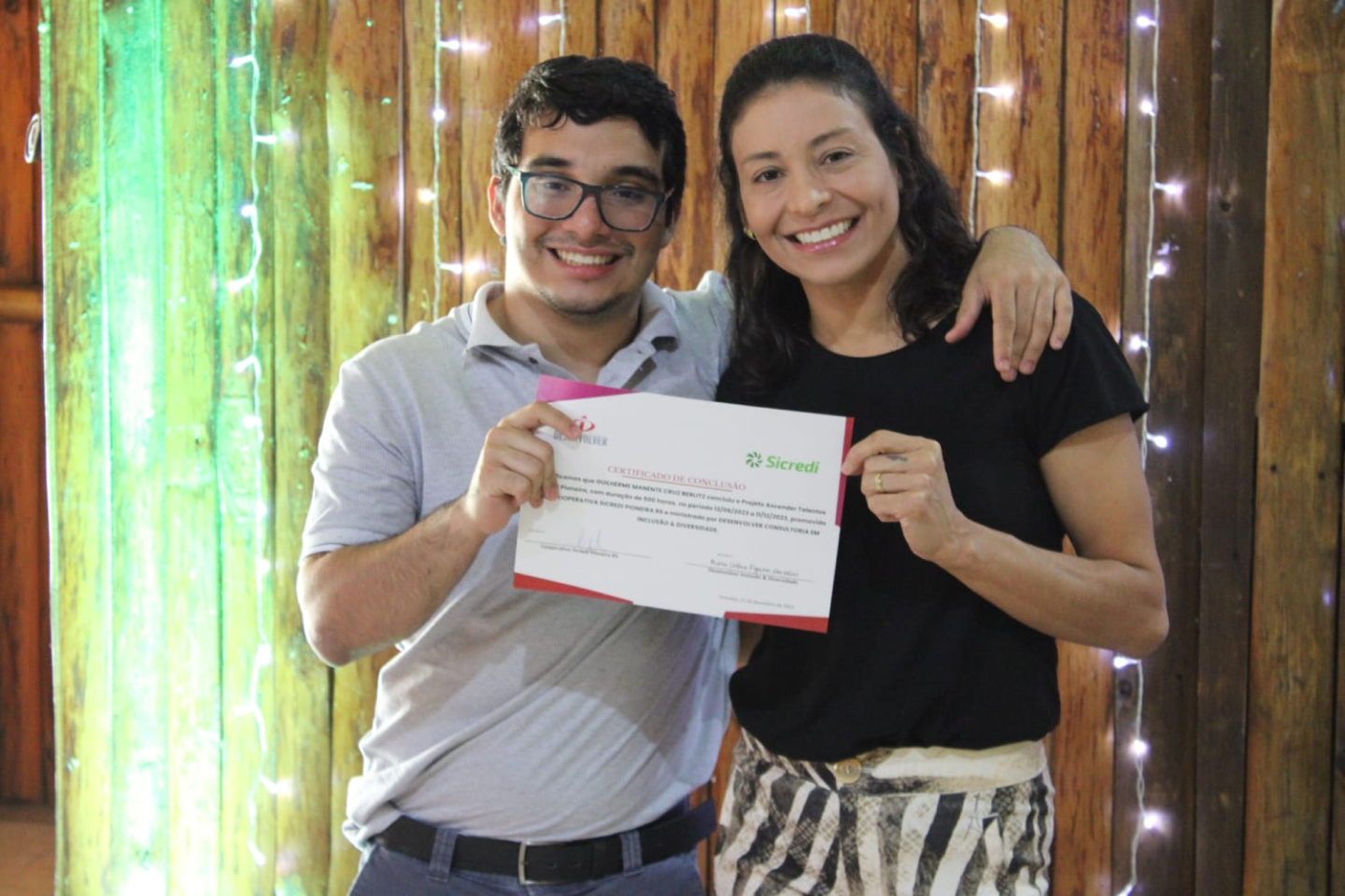 Confira como foi a formatura da primeira turma do programa Ascender Talentos