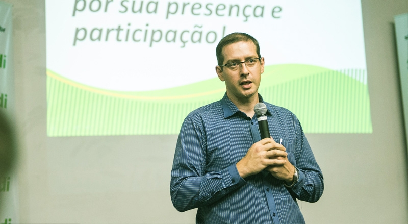 Conheça Tiago Luiz Schmidt: o novo presidente da Sicredi Pioneira RS