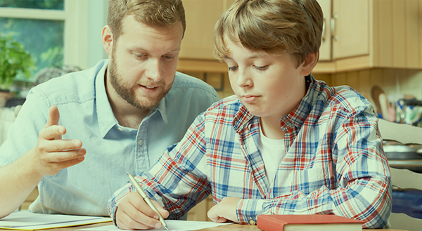 Cooperar para educar: as ferramentas que podem ajudar no ensino do seu filho
