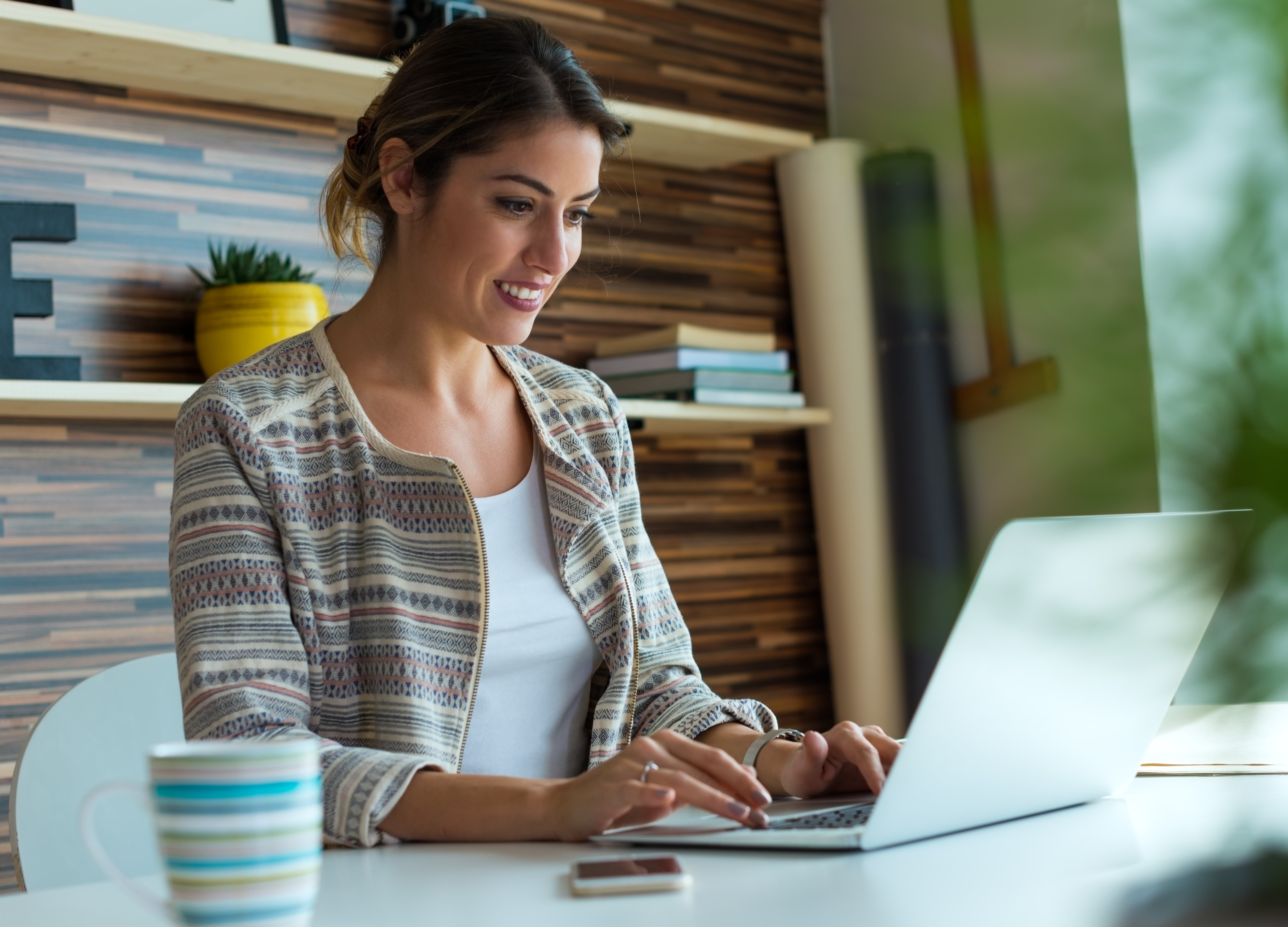 Declaração do Imposto de Renda Pessoa Física 2021: associados Sicredi já podem acessar o informe de rendimentos