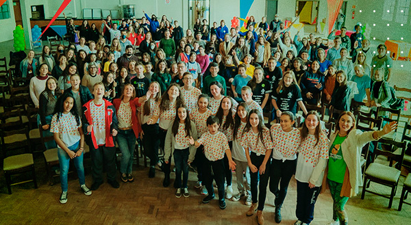 Intercoop reúne cooperativas escolares na Linha Imperial. Saiba mais!