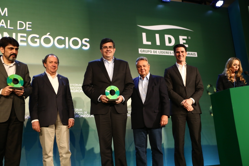 Sicredi conquista Prêmio Lide Agronegócios 2016 na categoria Crédito