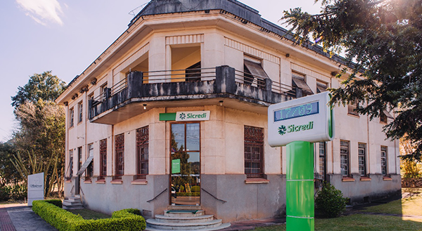 Sicredi Pioneira celebra Dia Internacional do Cooperativismo com live e doação de alimentos