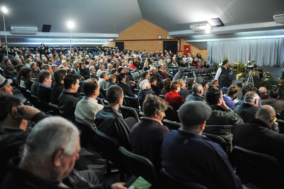 Sicredi Pioneira RS lançou o Plano Safra 2016/2017 no Rural Show