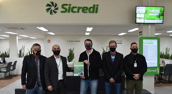 Sicredi Pioneira RS, prefeitura de Dois Irmãos e CDL lançam microcrédito exclusivo para empreendedores locais