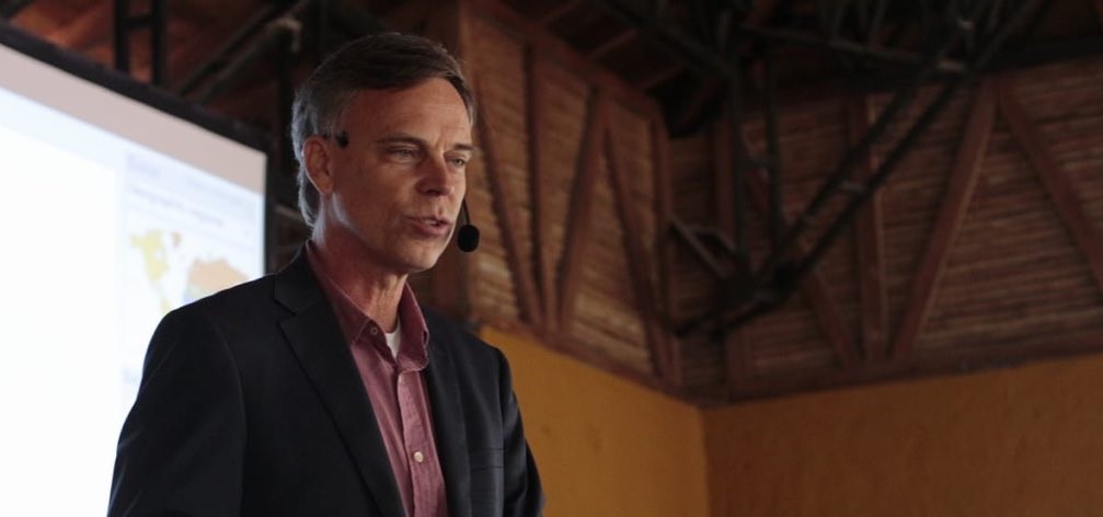 Thomas Eckschmidt: “é possível enfrentar a crise como um ajuste do ecossistema de negócios”