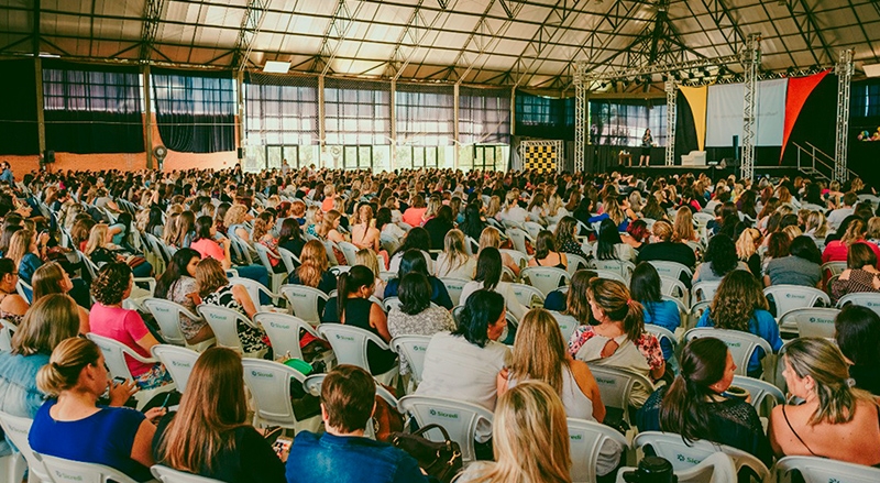 Encontro do programa "A união faz a vida" reuniu mais de 1.650 educadores