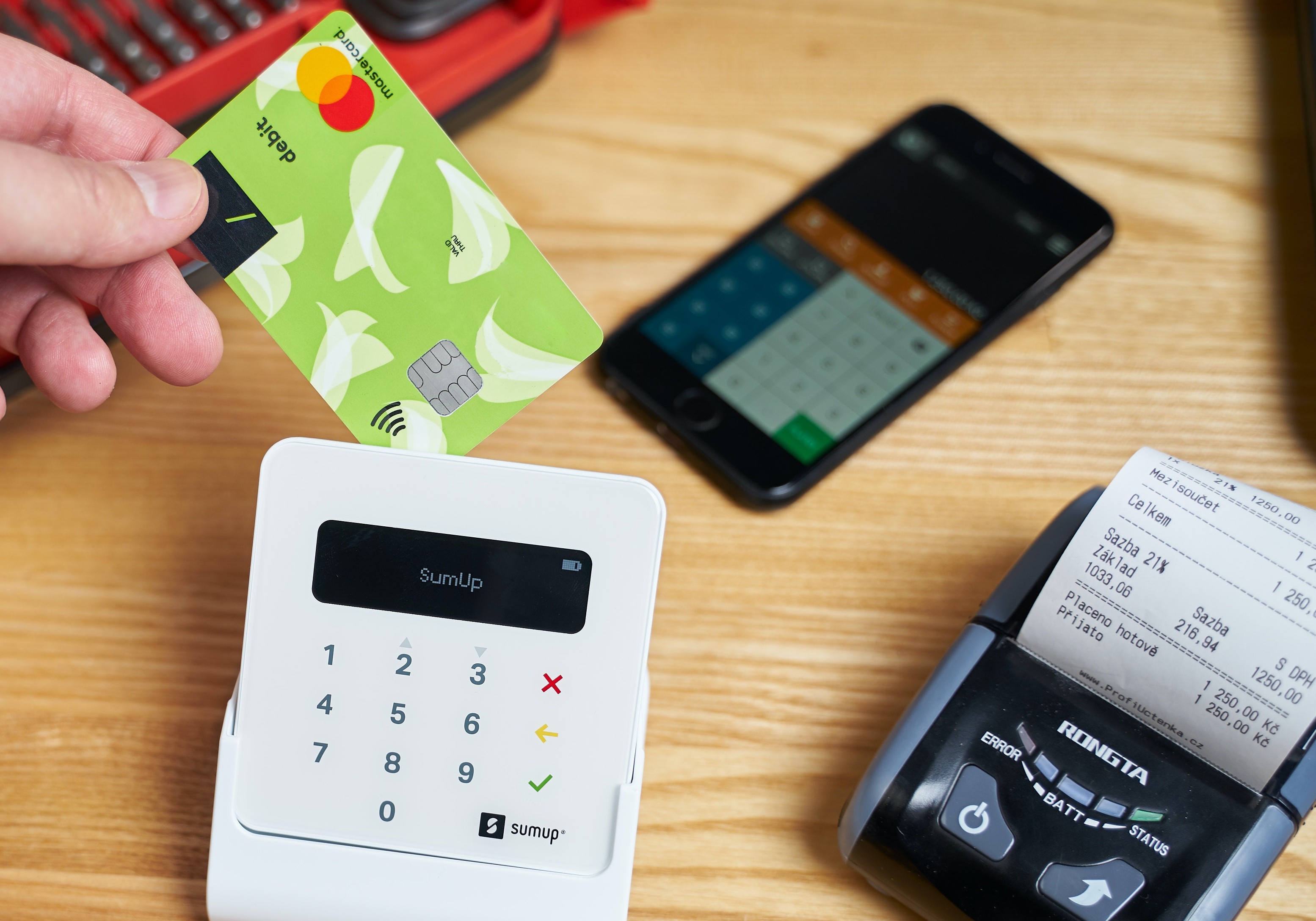 Sabia que o jeito como você ganha e gasta seu dinheiro tem a ver com a sua família?