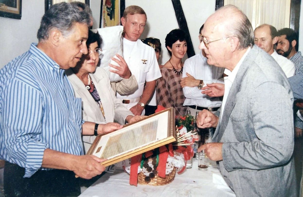 Presidente Fernando Henrique Cardoso visita o Museu Sicredi
