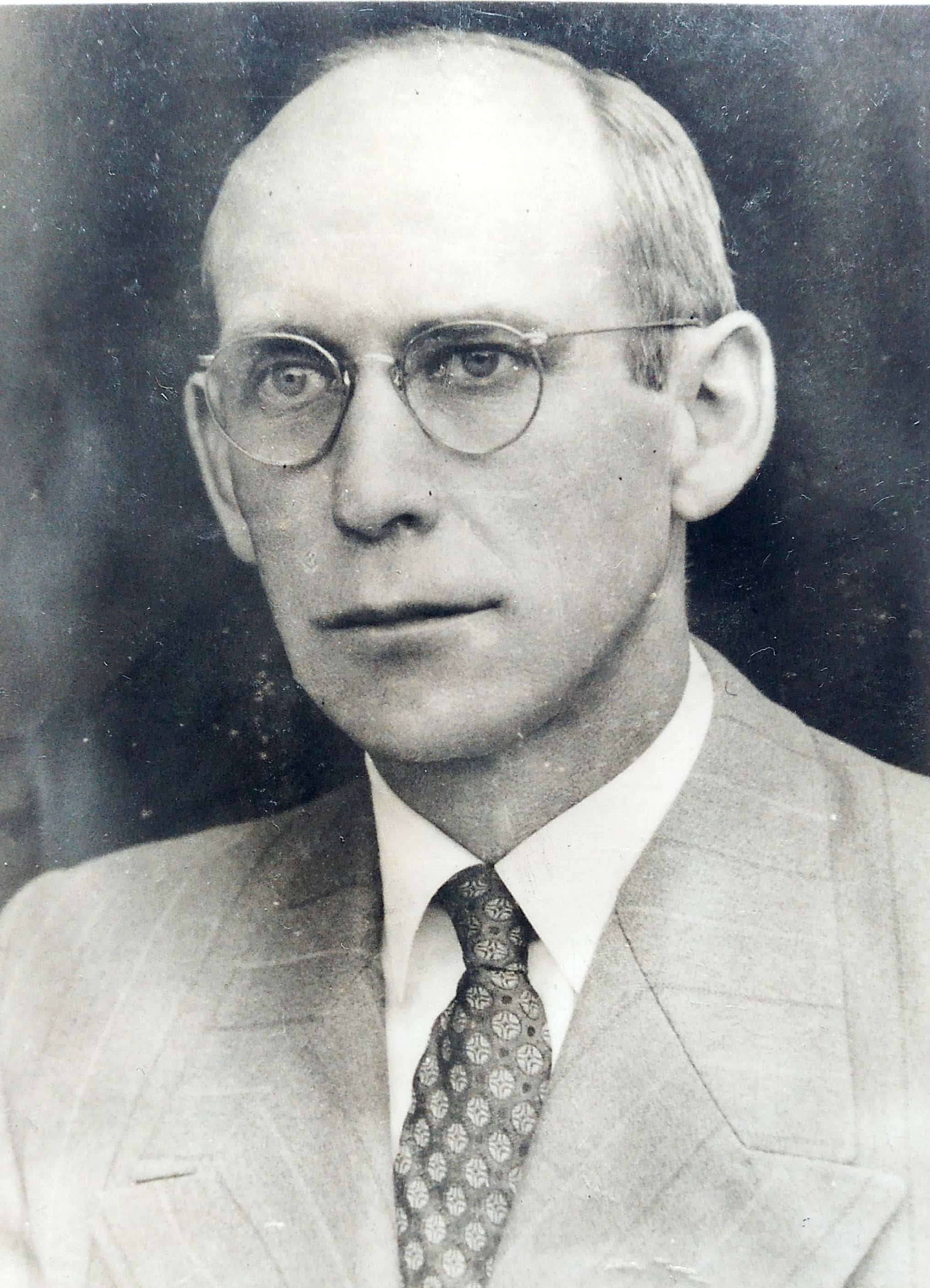 1 - José Otto Neumann - Secretário de 1920 até 1928. Gerente de 1928 até 1974.jpg