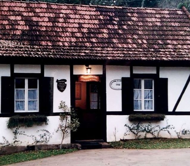 1 - Museu Sicredi - Parque do Imigrante - 29.08.2000.jpg