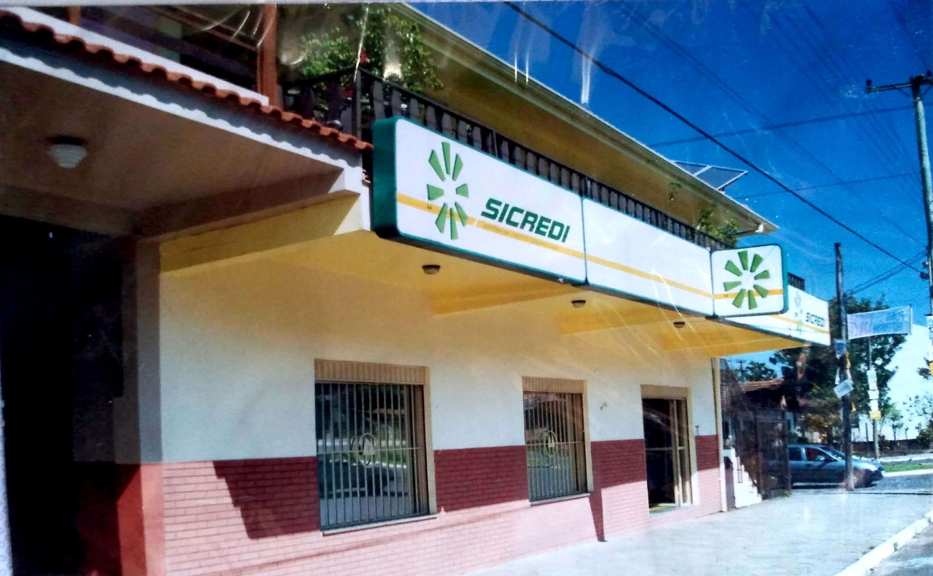 27 - Agência Estância Velha Inaugurada em 08.11.1999.jpg