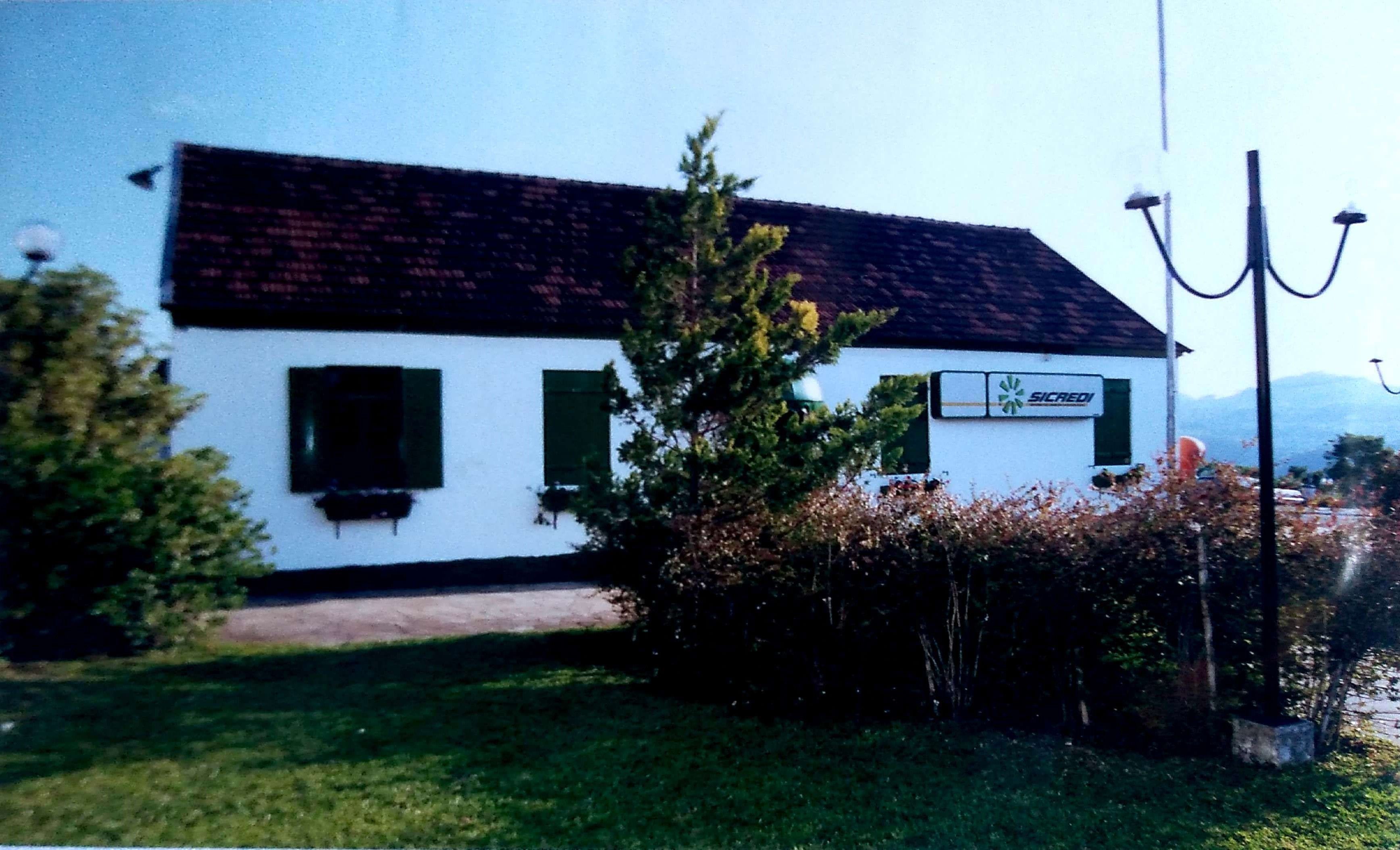 30 - Agência Linha Nova - Reinaugurada em 24.07.2000.jpg