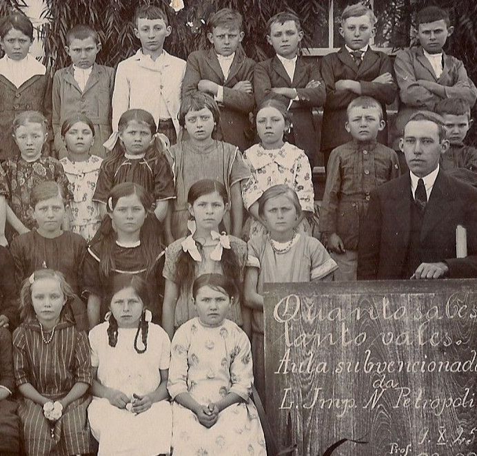 Alunos Linha Imperial.jpg