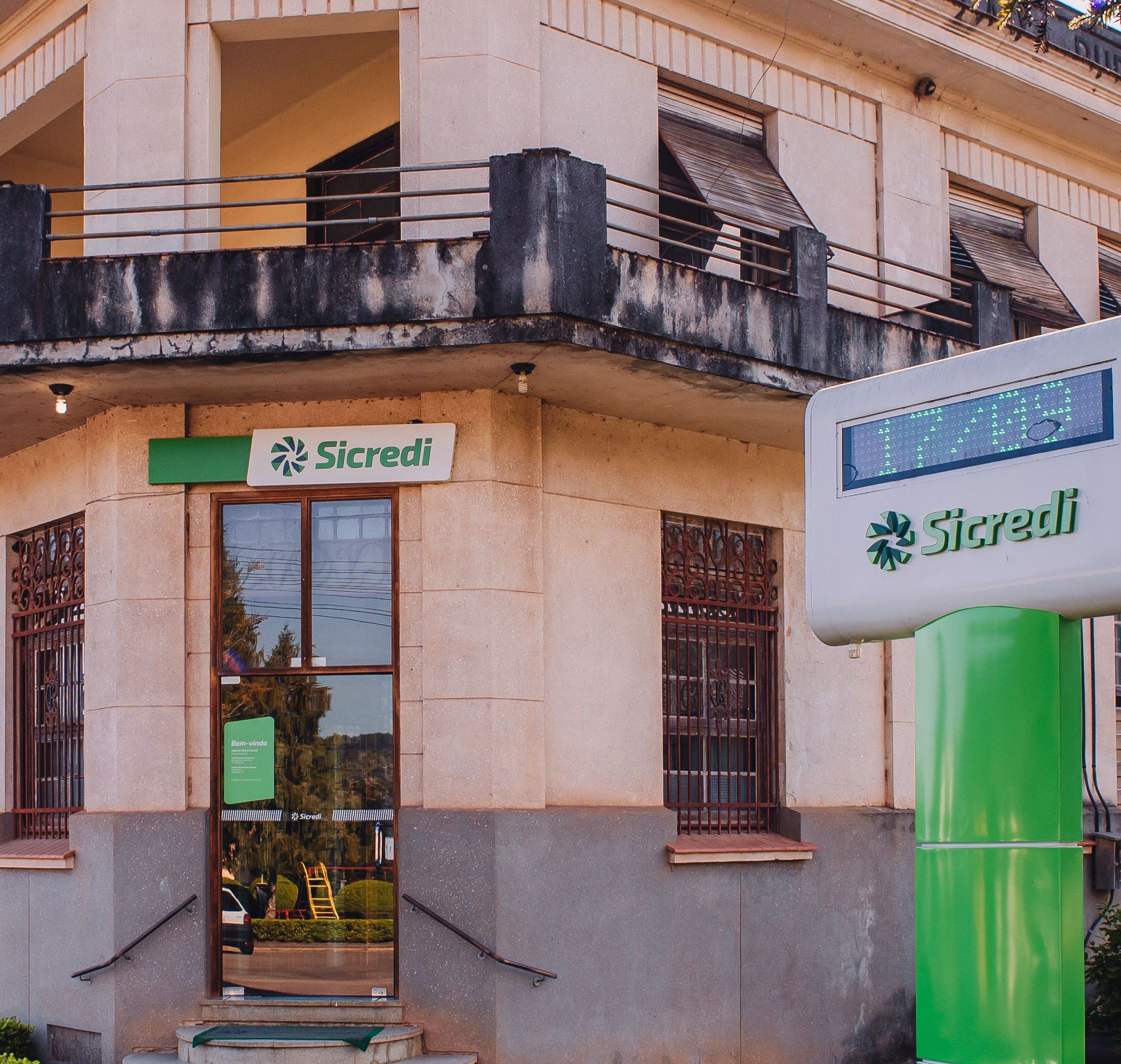 Caixa Rural_Linha Imperial 01.jpg