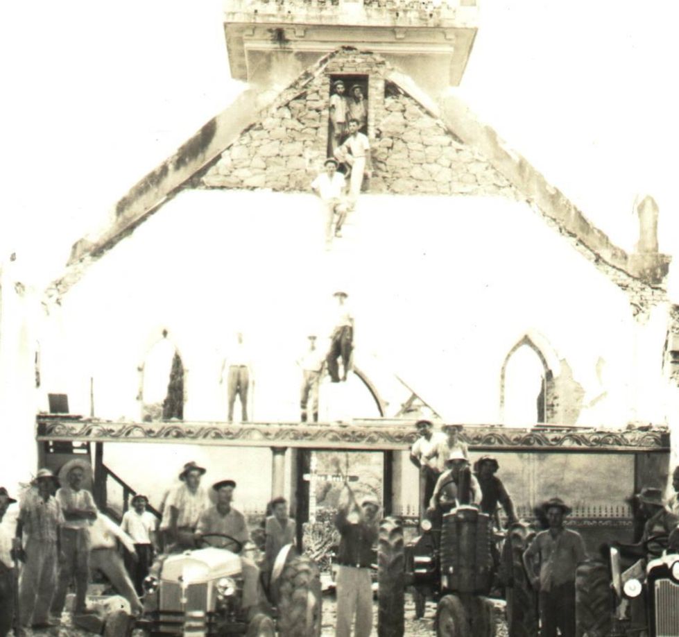 Igreja Linha Imperial São Lourenço.jpg