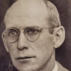 José Otto Neumann, secretário 1920 à 1928 e gerente de 1928 à 1974.jpg