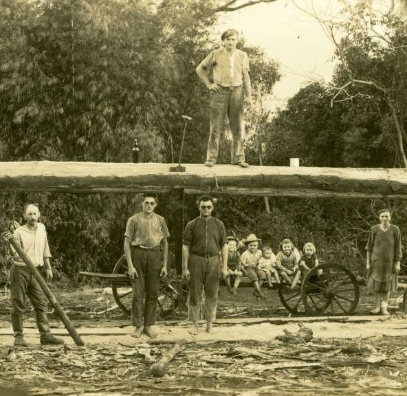 Marceneiros em Pinhal Alto, Nova Petrópolis.jpg