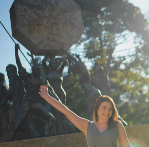 Video institucional 120 Anos 2.png